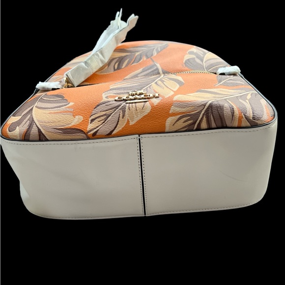 Coach Signature Jordyn Backpack Natural Banana Leaves Redwood Sunbeam Multi NWT - Picture 6 of 12